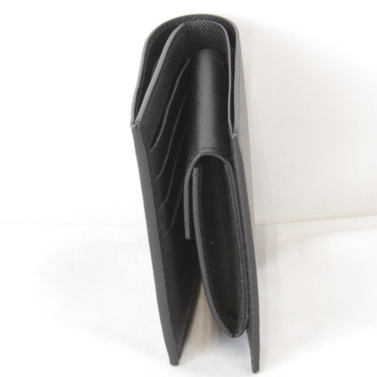 Louis Vuitton Portefeuille Marco Bifold Wallet Taiga Black — view 4