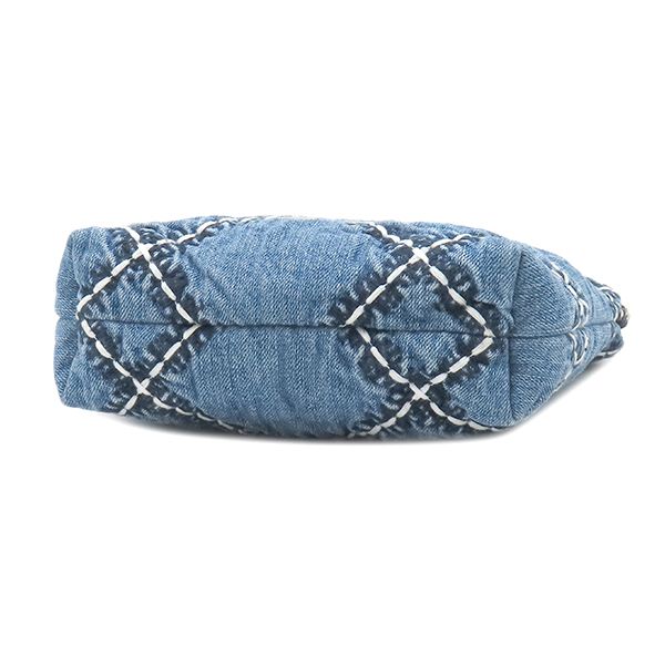 Chanel 2-Way Chanel 22 Hobo Mini Denim Blue Matte Silver — view 3
