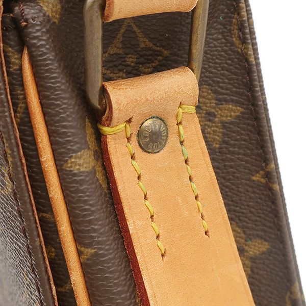 Louis Vuitton Shoulder Bag Cartouchiere GM Monogram Canvas Gold Brown — view 7