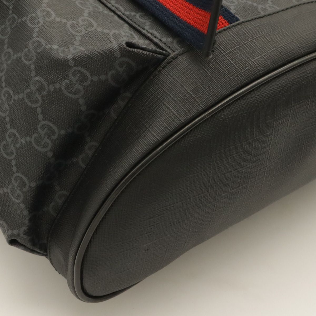 Gucci Soft GG Supreme Sherry Line Backpack Leather Black Gray — view 3