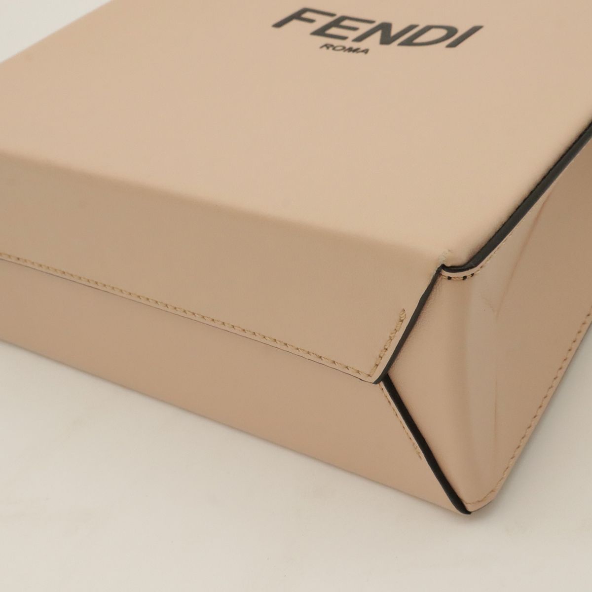 Fendi Shopping Small 2-Way Shoulder Bag Crossbody Leather Pink Black Gold — view 3