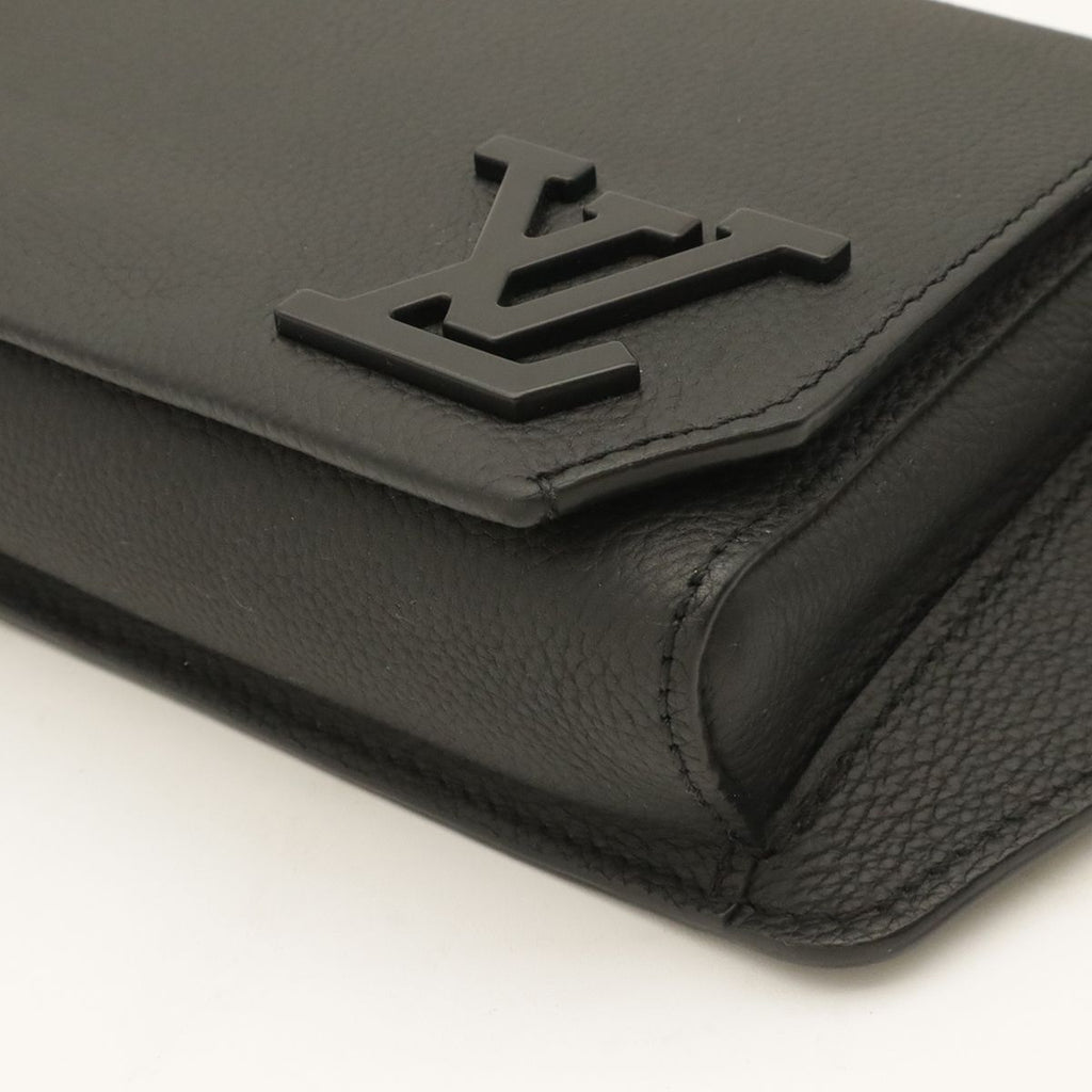 Louis Vuitton LV Aerogram Take Off Sling Bum Bag Noir Black — view 3