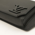 Louis Vuitton LV Aerogram Take Off Sling Bum Bag Noir Black — view 3