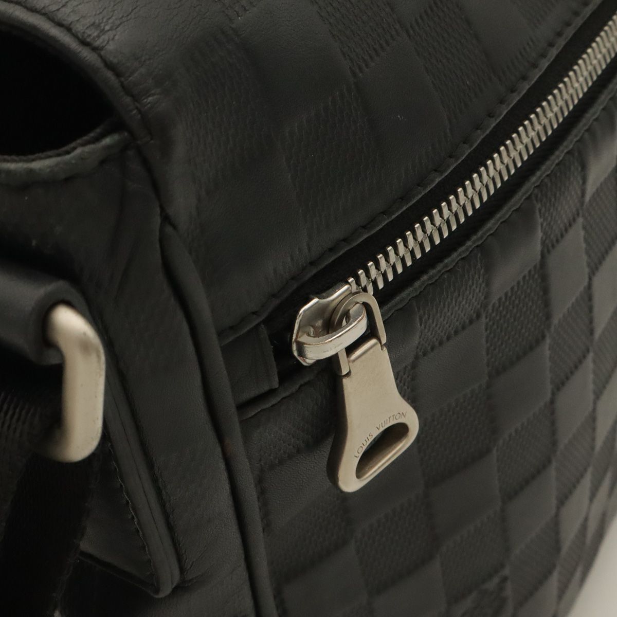 Louis Vuitton Damier Infini District PM Shoulder Bag Crossbody Onyx Black — view 5