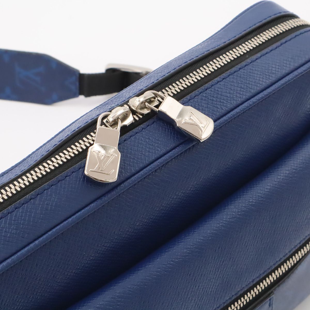 Louis Vuitton Taigarama Outdoor Messenger PM Shoulder Bag Crossbody Cobalt Blue — view 6