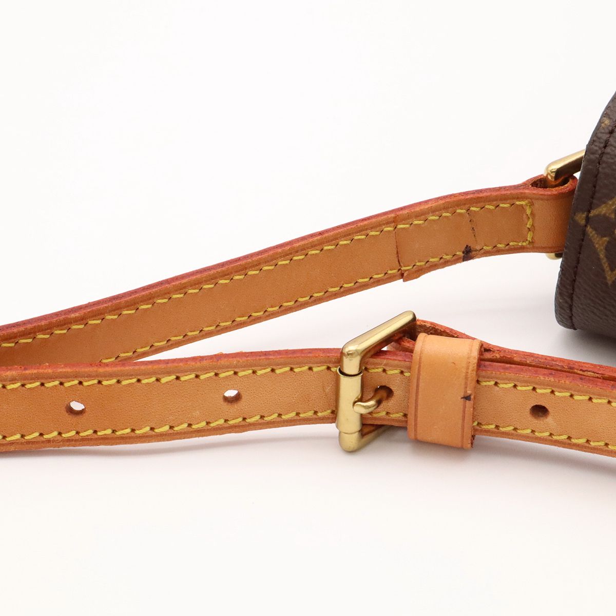 Louis Vuitton Monogram Saint-cloud MM 18 Shoulder Bag Pochette — view 5