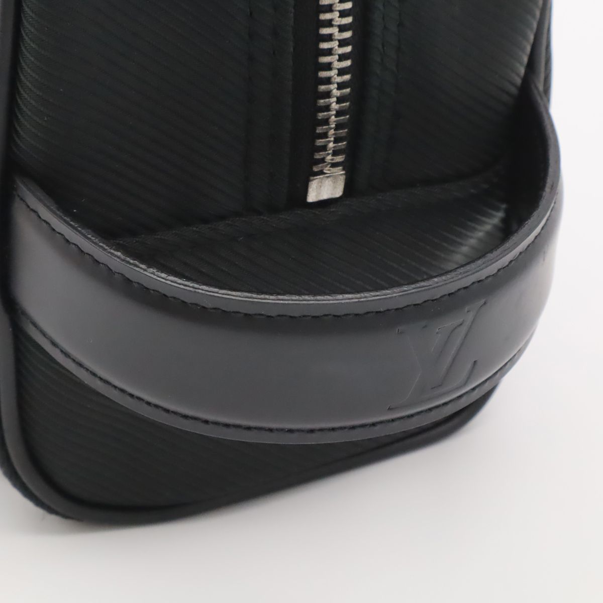 Louis Vuitton Taiga Parana Second Bag Handbag Canvas Leather Ardoise Black — view 4