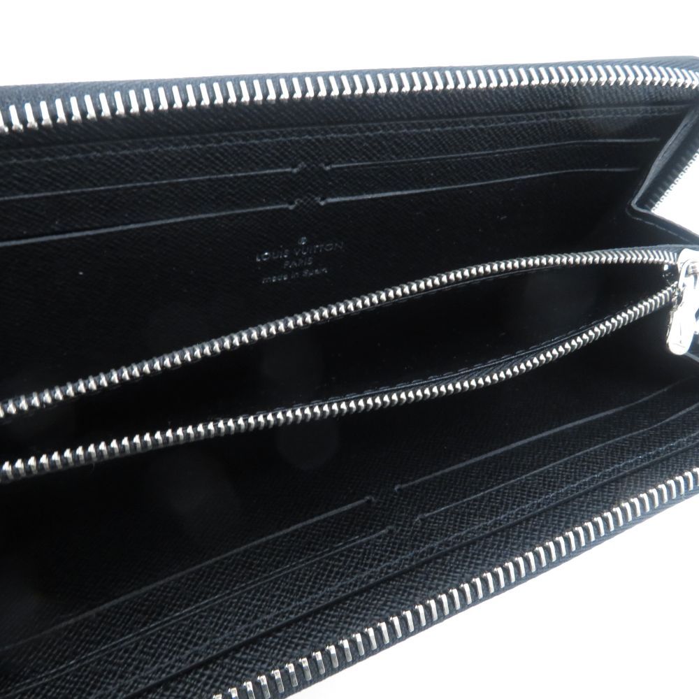 Louis Vuitton Portefeuille Clemence Epi Noir Wallet — view 6
