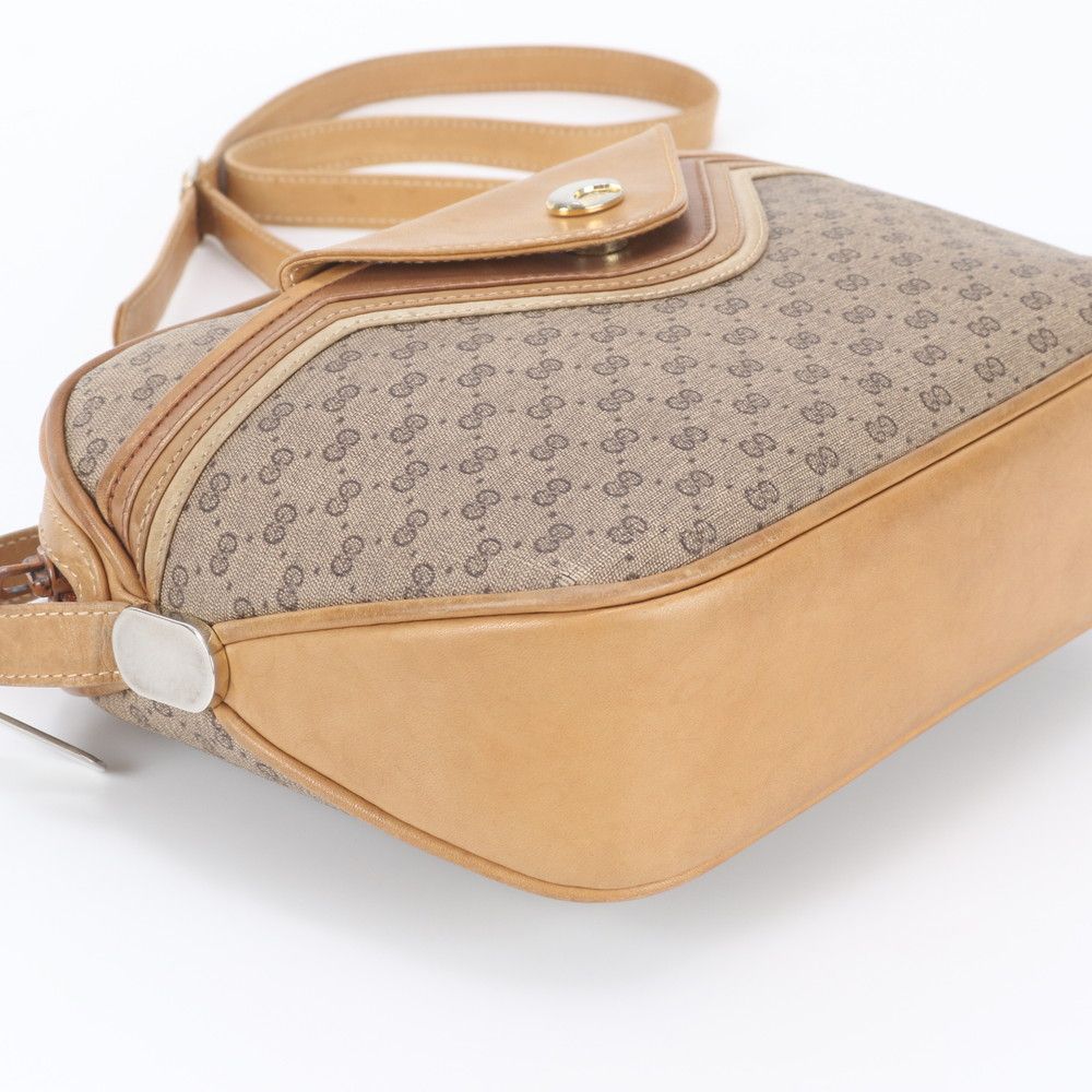 Gucci Vintage Micro GG Leather Shoulder Bag — view 5