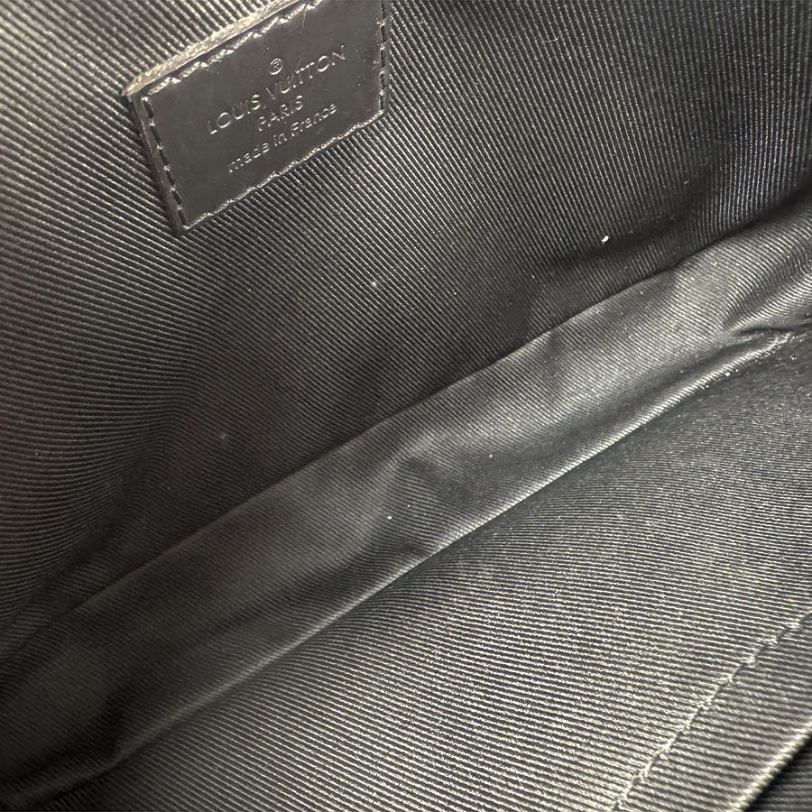 Louis Vuitton Clutch Pochette Volga Chapman — view 5