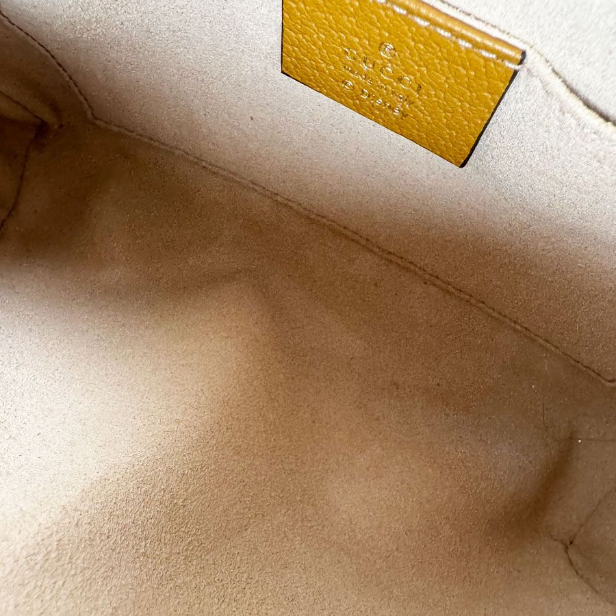 Gucci x Disney Crossbody Shoulder Bag — view 5