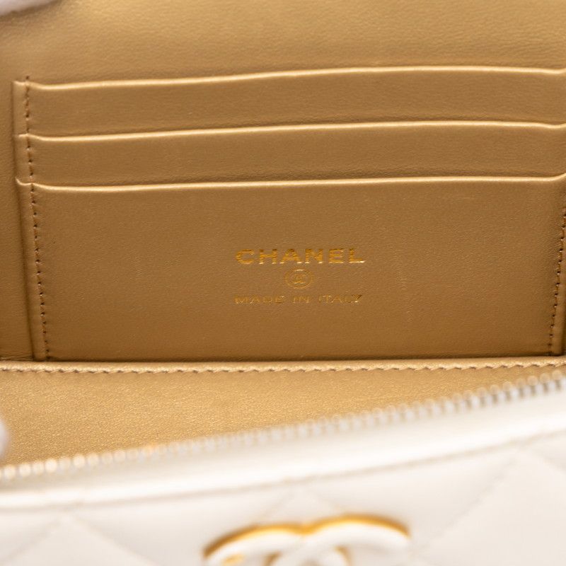 Chanel Quilted CC Logo Vanity Shoulder Bag White Lambskin — view 6