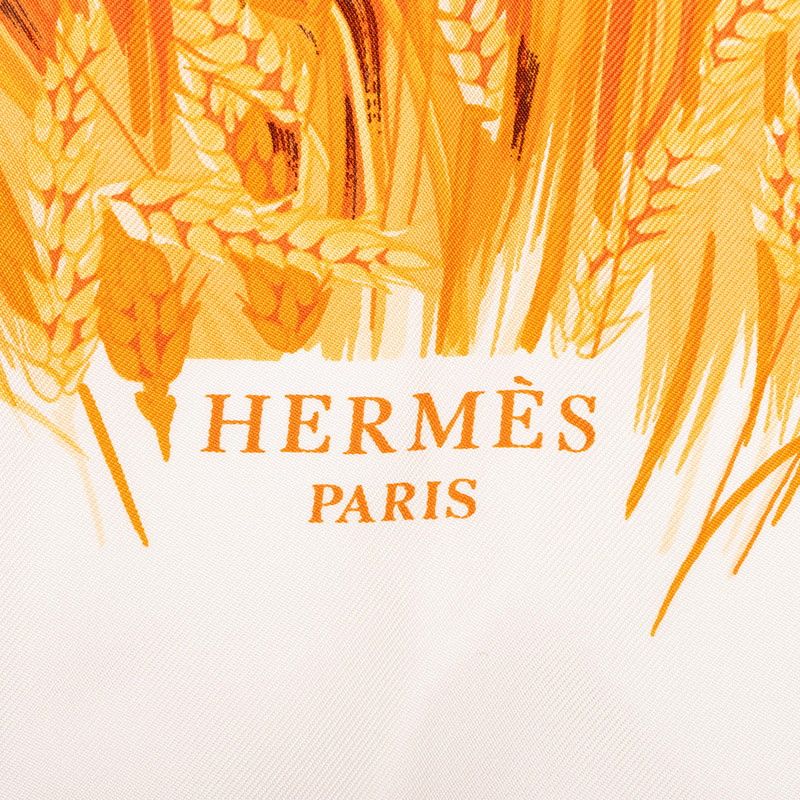 Hermes Carre 90 Lapins Dans Un Champ de Wheat Field and Rabbit Scarf Large — view 2