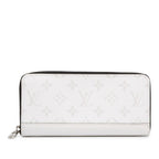 Louis Vuitton Taigarama Zippy Wallet Horizontal Zip Around White Leather