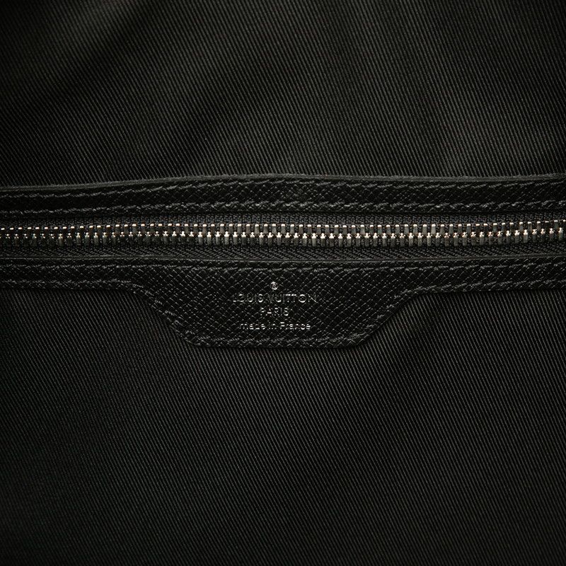 Louis Vuitton Taiga Keepall Bandouliere 50 Boston Bag 2-Way Black Leather — view 5