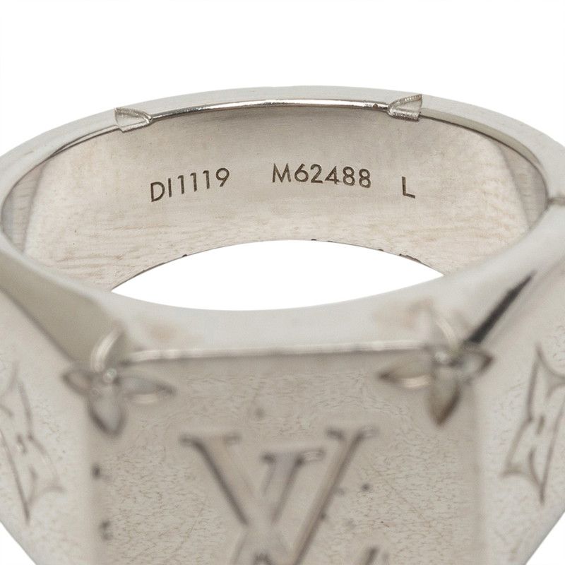 Louis Vuitton Monogram Signet Ring Silver Metal — view 5