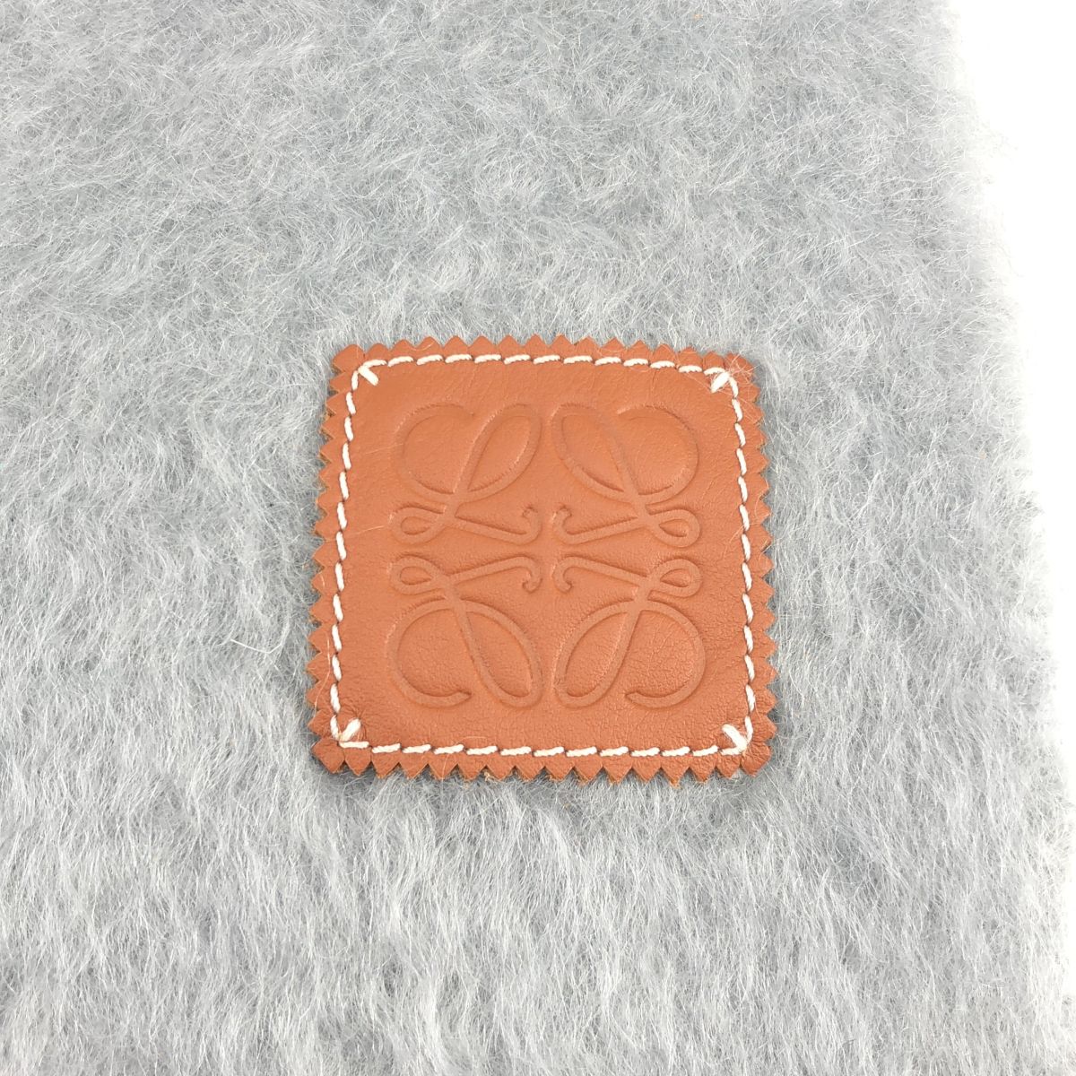 Loewe Anagram Fringe Scarf Gray — view 3