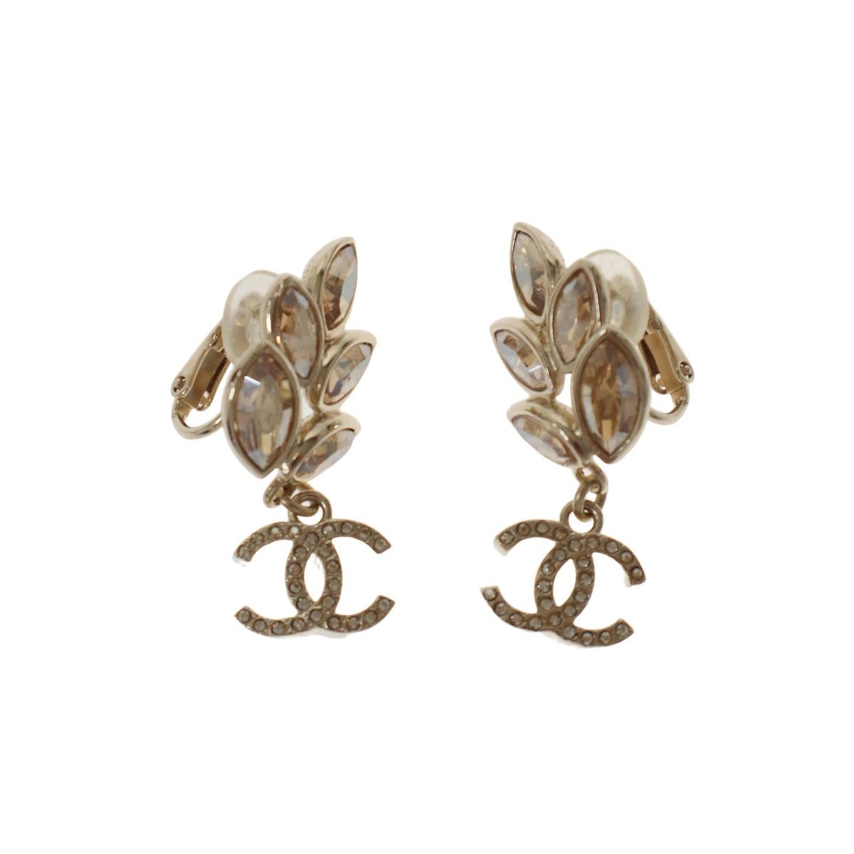 Chanel CC Logo Leaf Earrings Set Gold