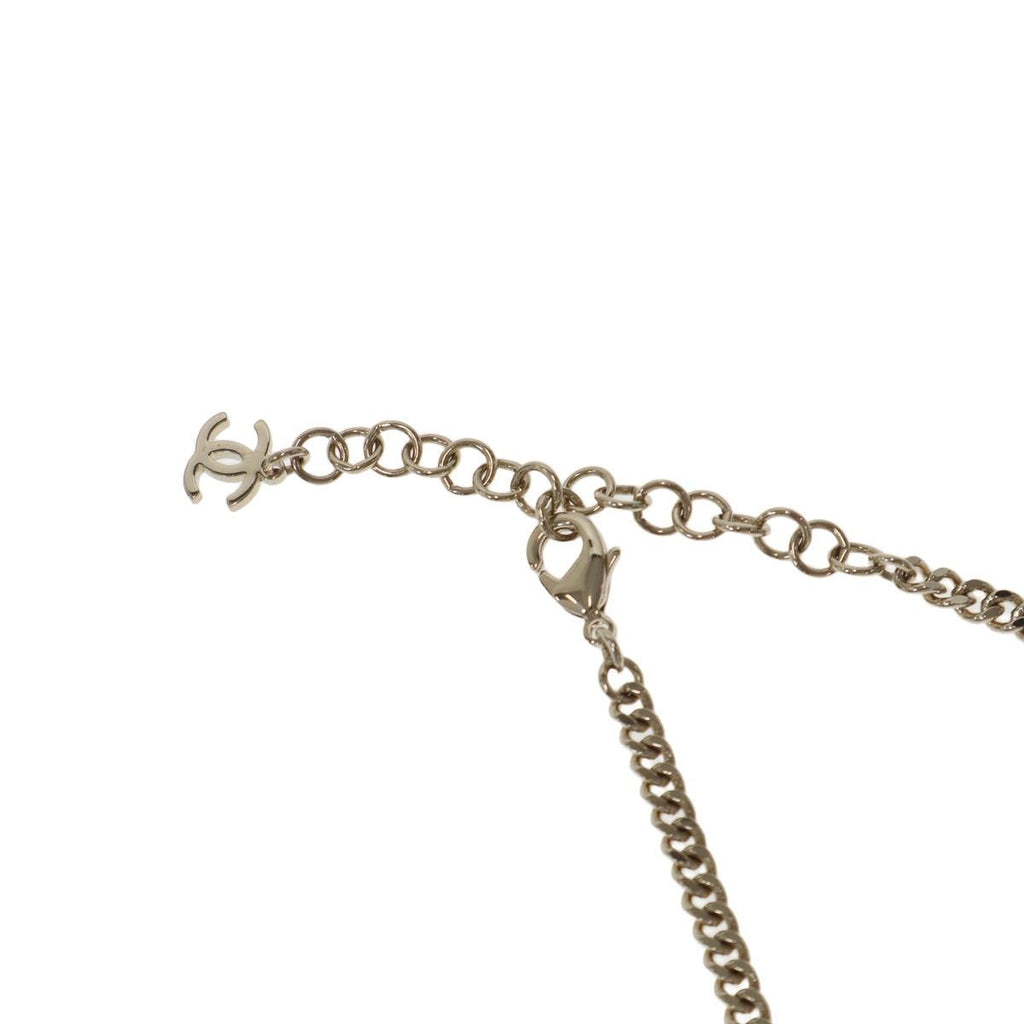 Chanel CC Logo Heart Stone Necklace Gold — view 4