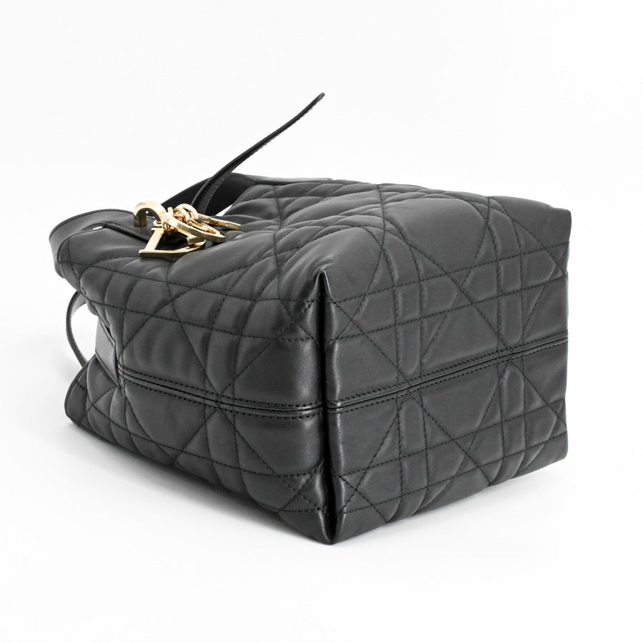 Dior Handbag Toujours Vertical Tote Small — view 5