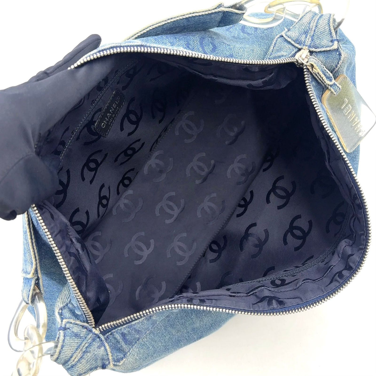 Chanel CC Logo Denim Plastic Blue Bag Silver — view 3