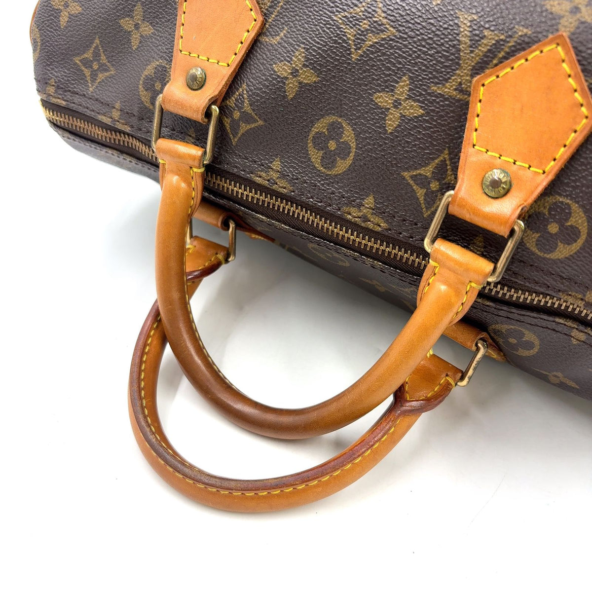 Louis Vuitton Speedy 30 Monogram Leather Brown Handbag Gold — view 6