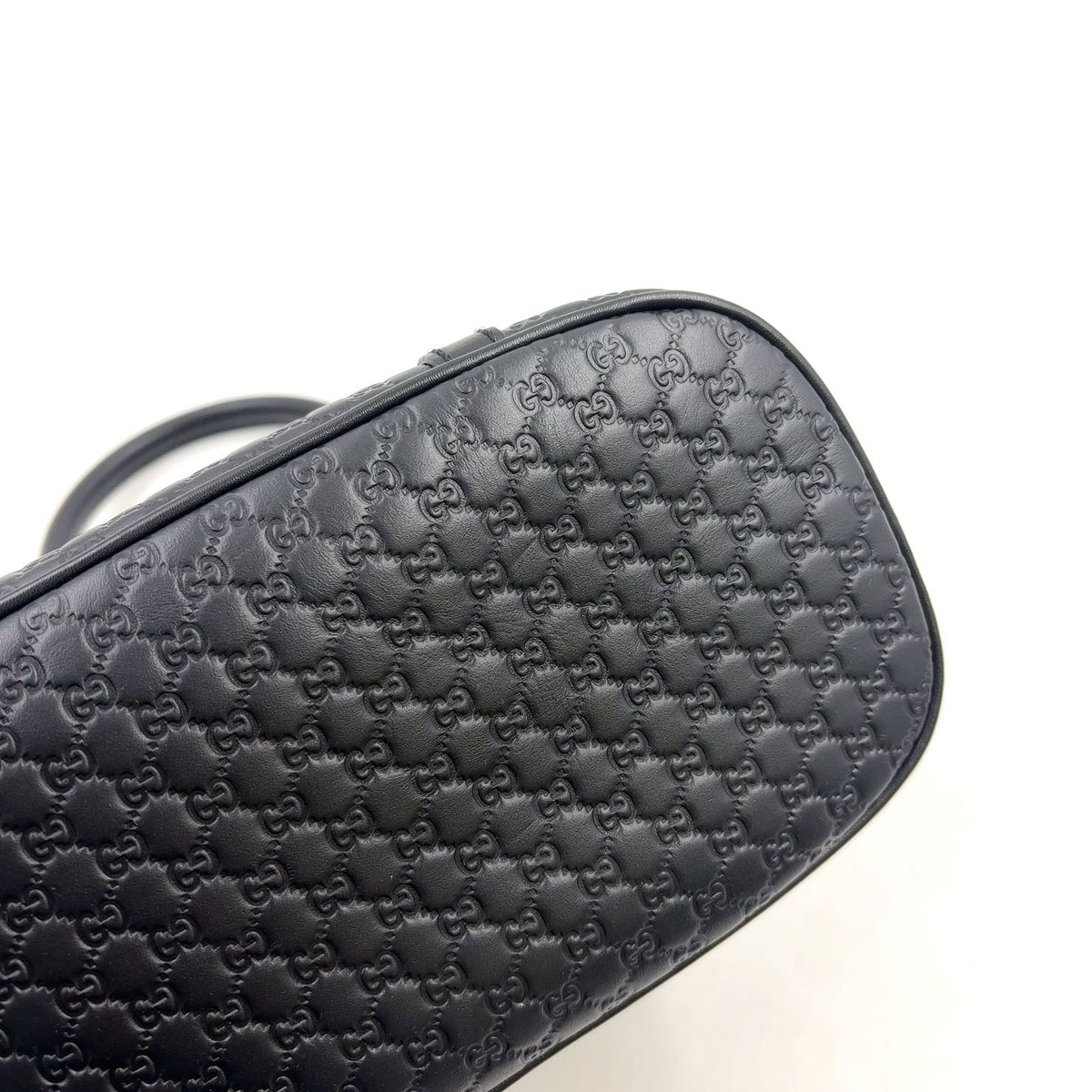 Gucci Micro Guccissima Shoulder Bag Leather Black Gold — view 8