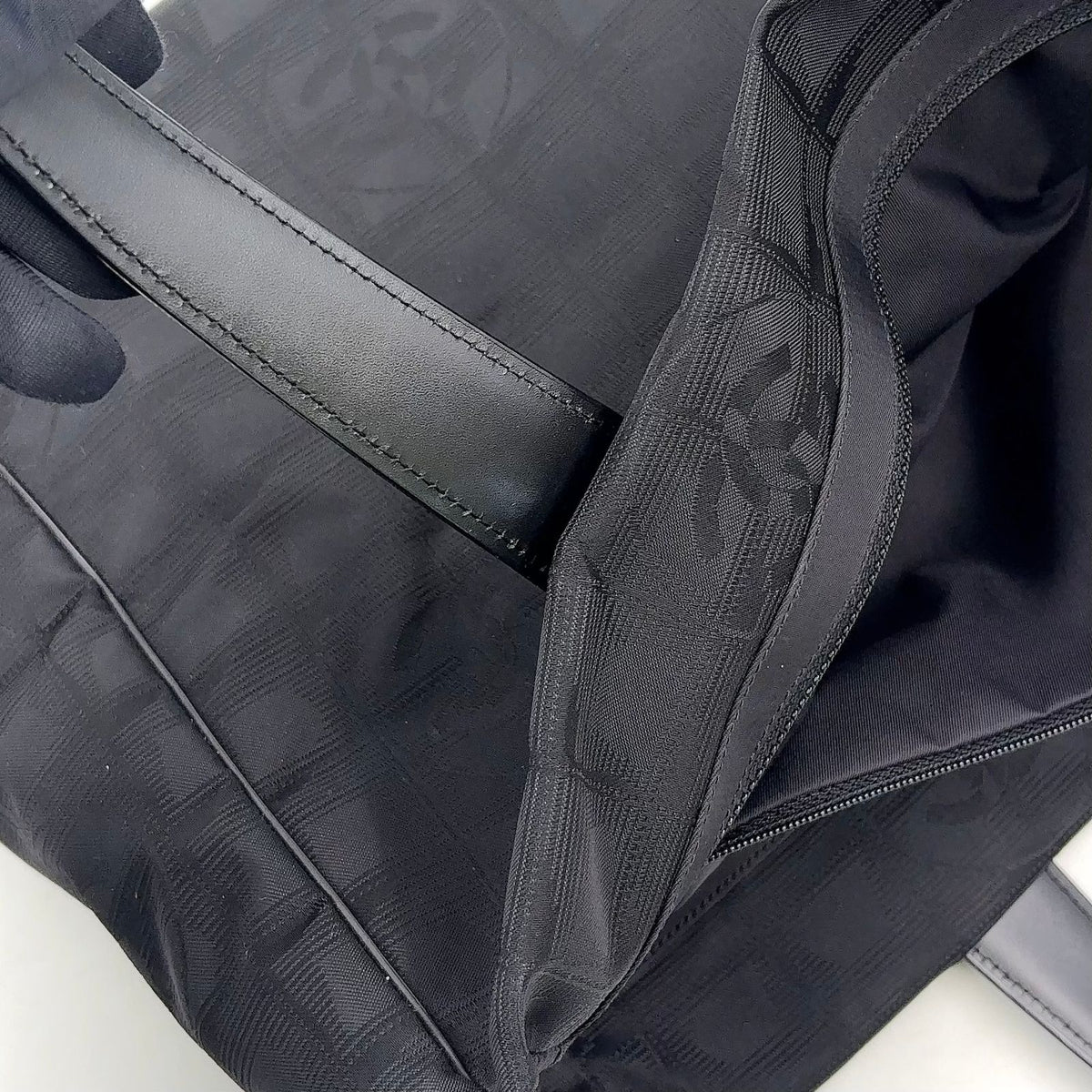 Chanel New Travel Line MM Leather Nylon Black Tote Bag Gold — view 7