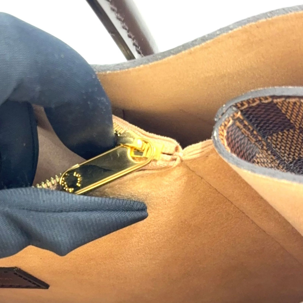 Louis Vuitton Kensington Damier Ebene Leather Brown Handbag Gold — view 7