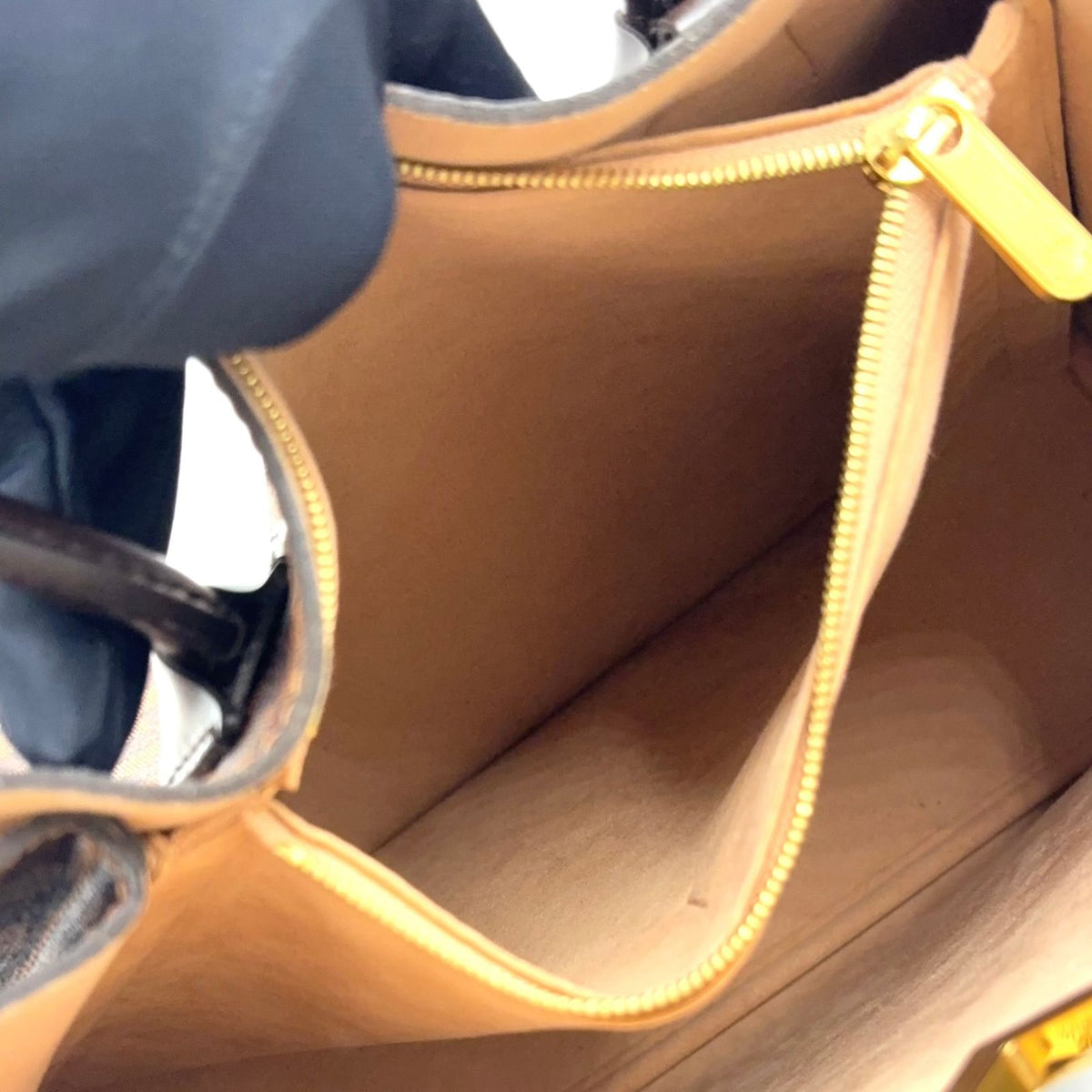 Louis Vuitton Kensington Damier Ebene Leather Brown Handbag Gold — view 6