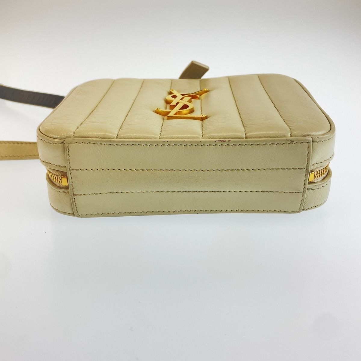 Saint Laurent Vicky Greige Gold Leather Shoulder Bag — view 3