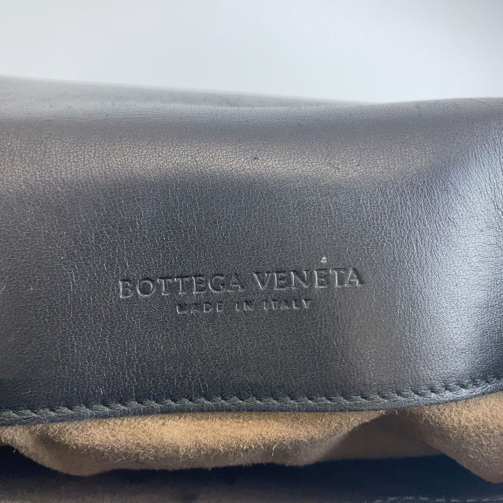 Bottega Veneta Intrecciato Black Gold Leather Crossbody Shoulder Bag — view 8