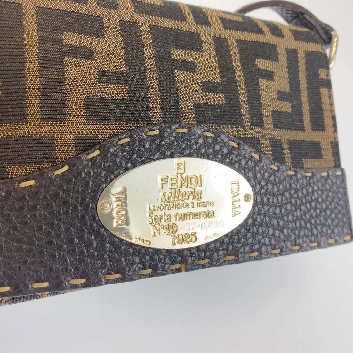 Fendi Selleria Zucca Pattern Brown Canvas Leather Crossbody Shoulder Bag — view 3