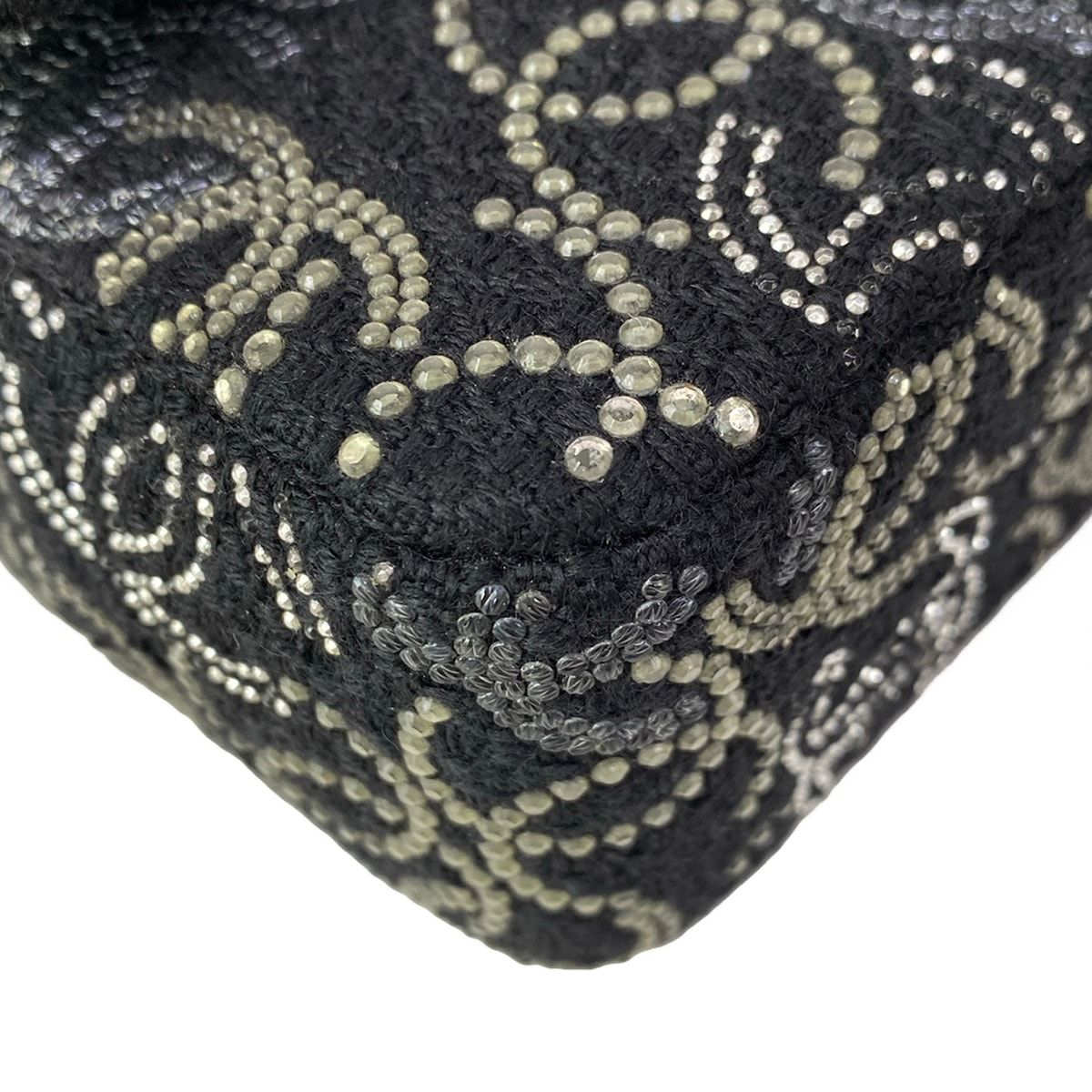 Chanel Shoulder Bag CC Rhinestone Quilted Black Silver Wool — view 6