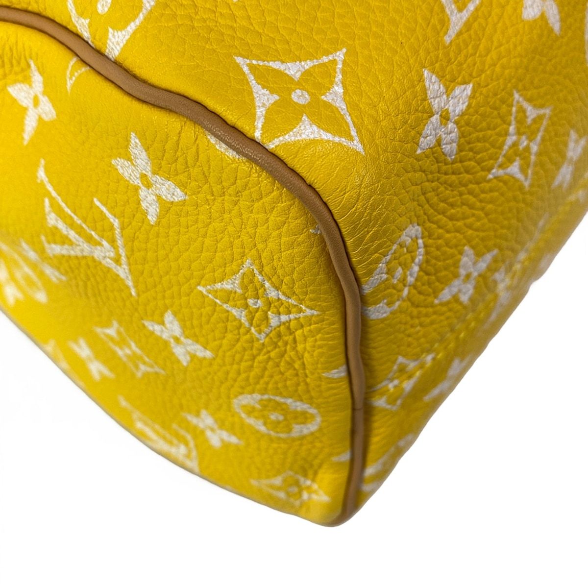 Louis Vuitton Handbag Speedy P9 25 Jaune Matte Leather Cowhide — view 6