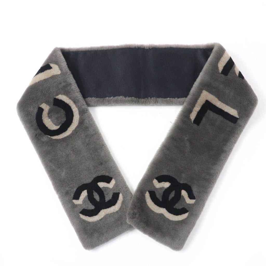 Chanel 20B Shearling Lining Cashmere CC Logo Design Tippet Shawl Gray Scarf — view 3