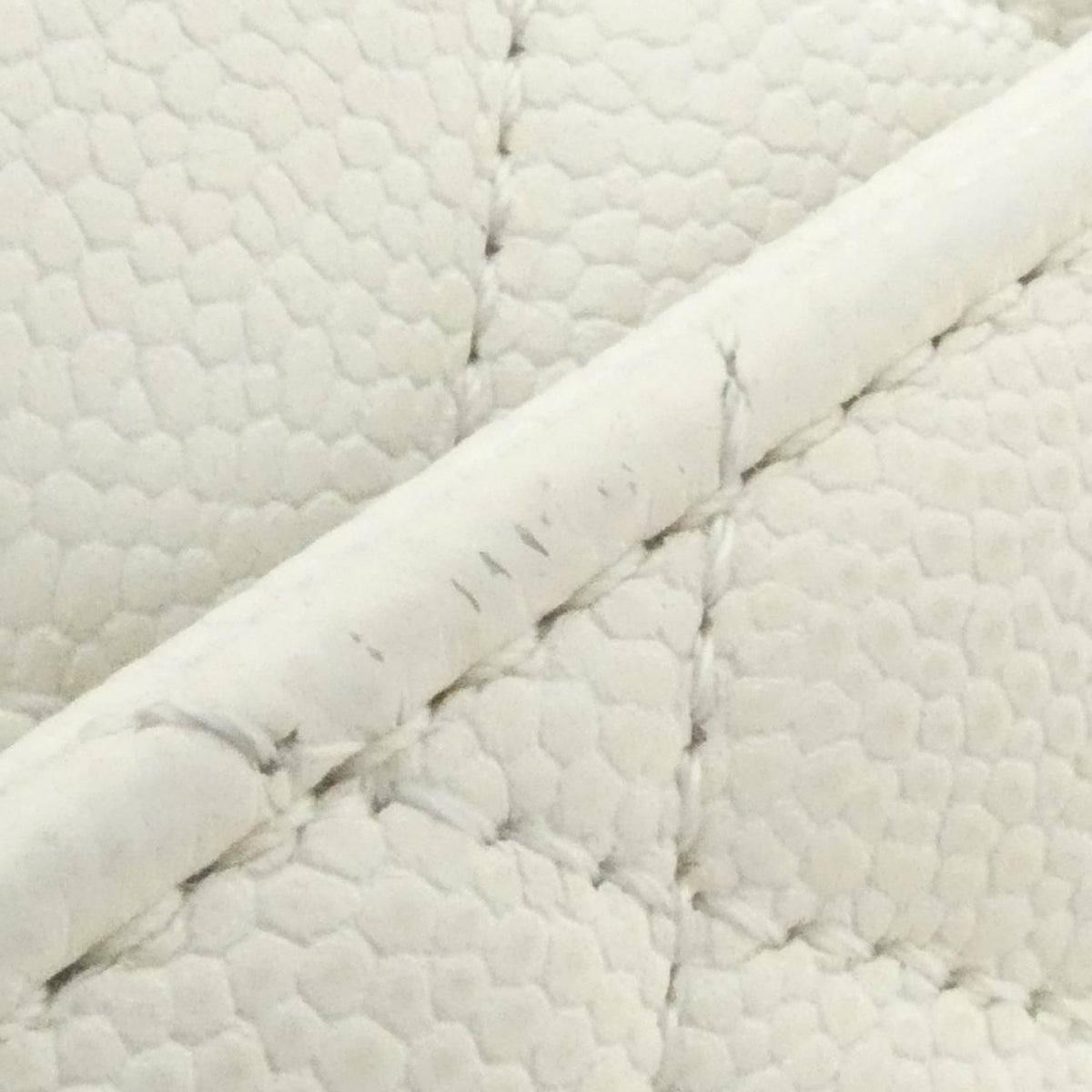 Chanel Bag Handbag White — view 5