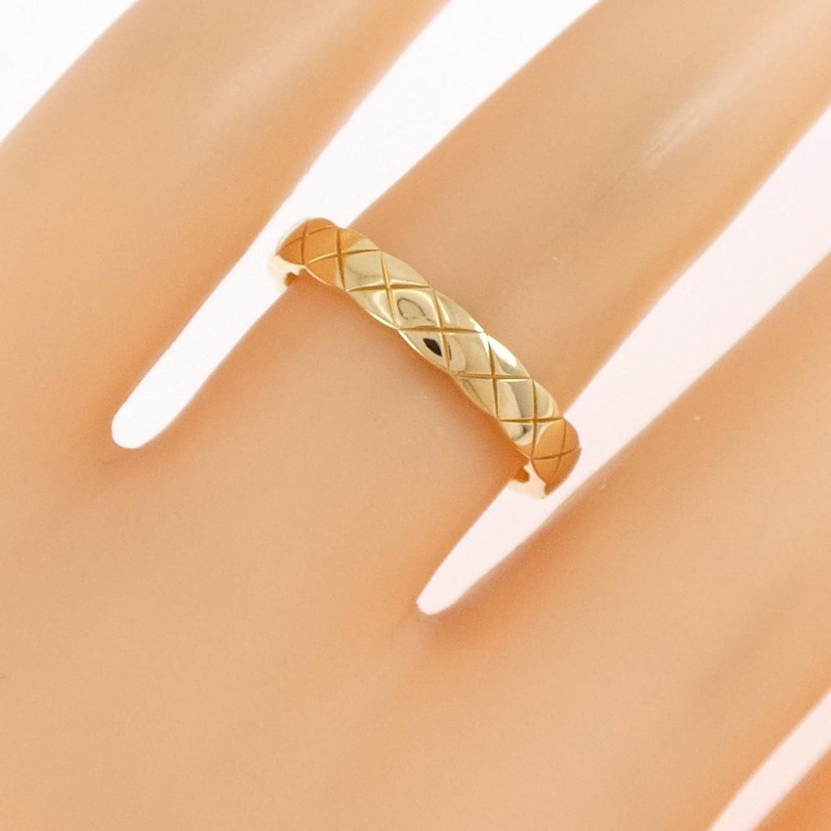 Chanel Coco Crush Mini Ring — view 4