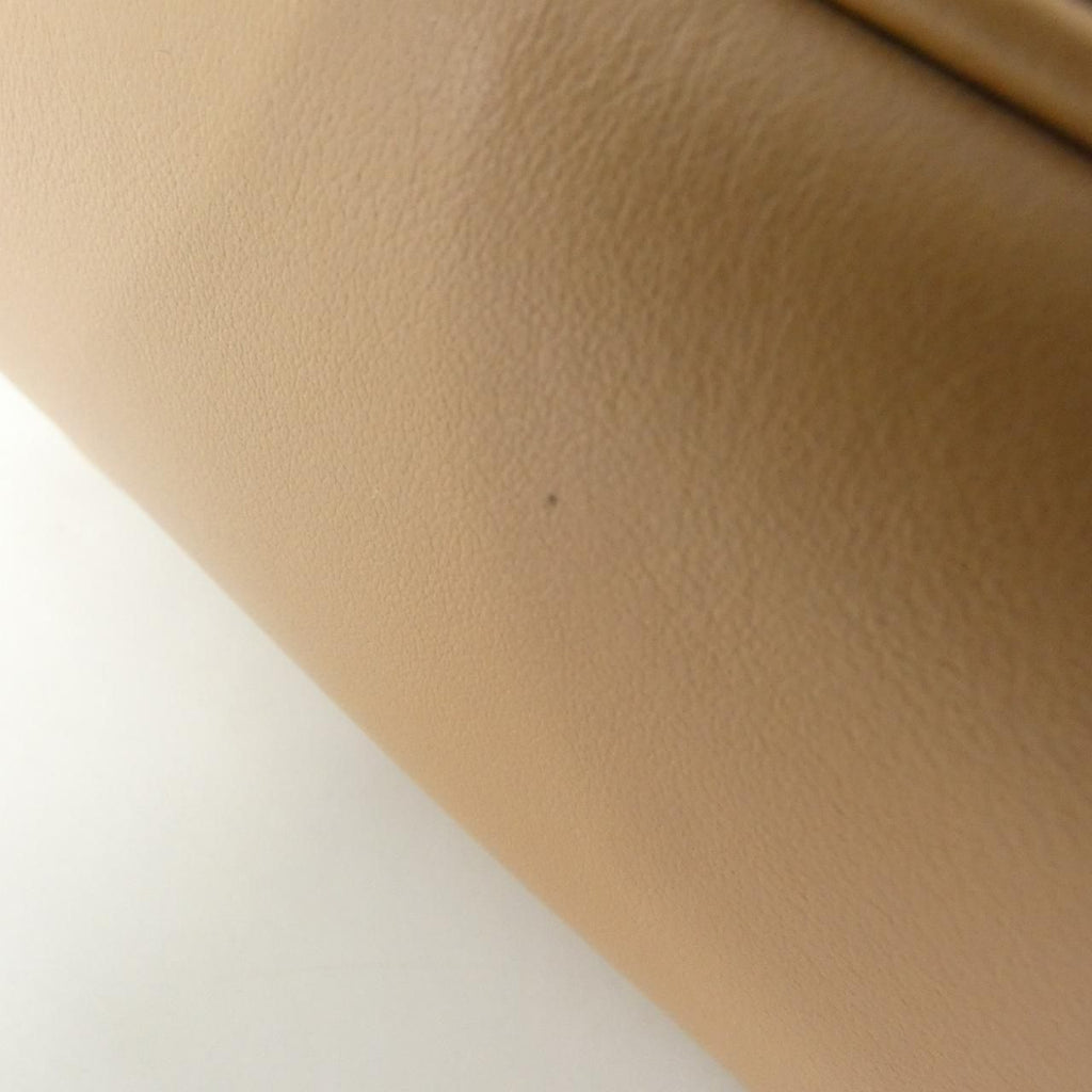 Gucci GG Marmont Shoulder Bag — view 4