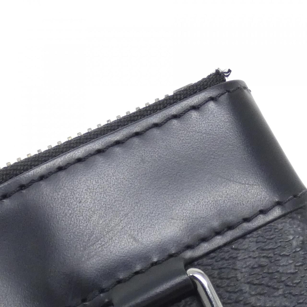 Louis Vuitton Monogram Eclipse Pochette Discovery Clutch — view 4
