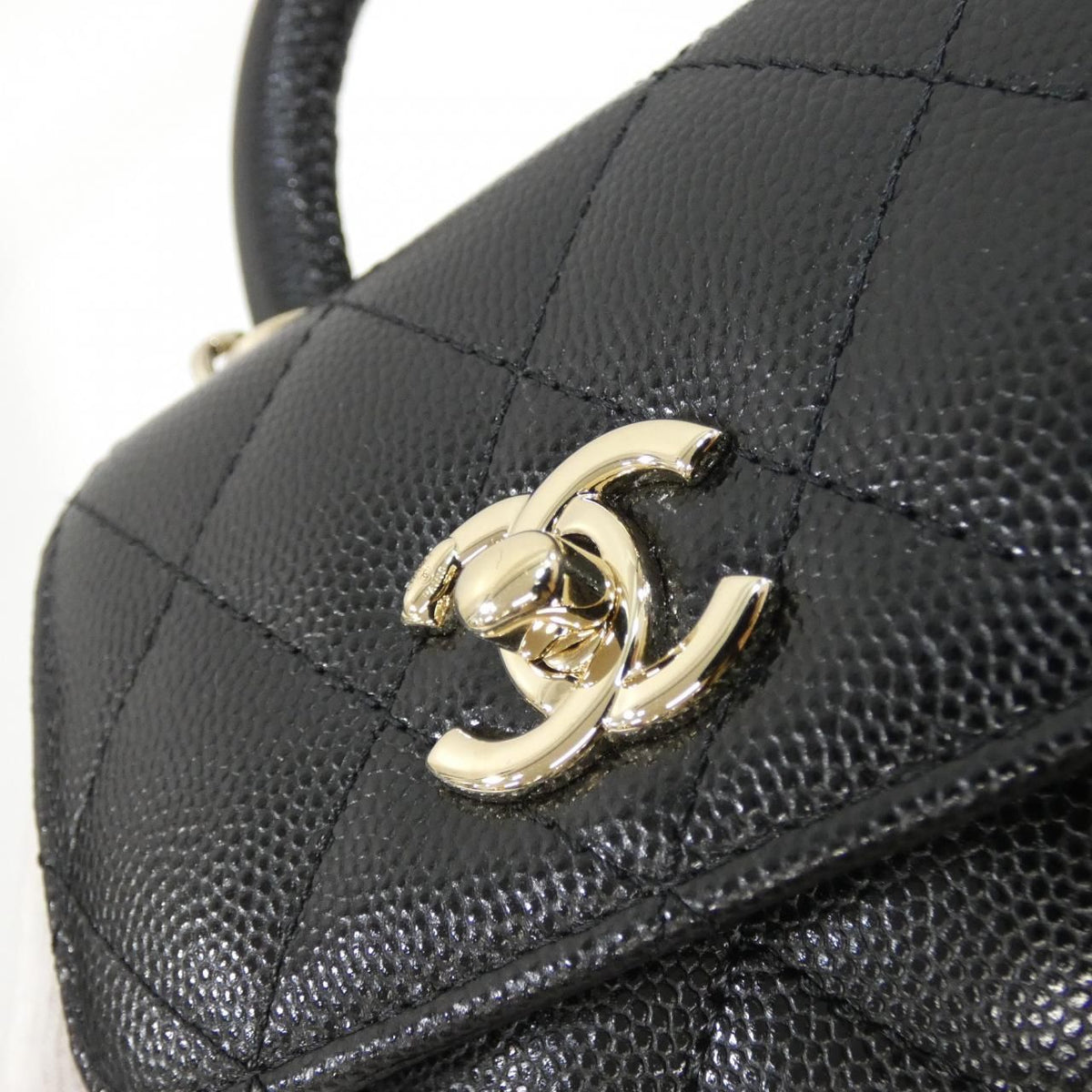 Chanel Chain Clutch Black — view 6
