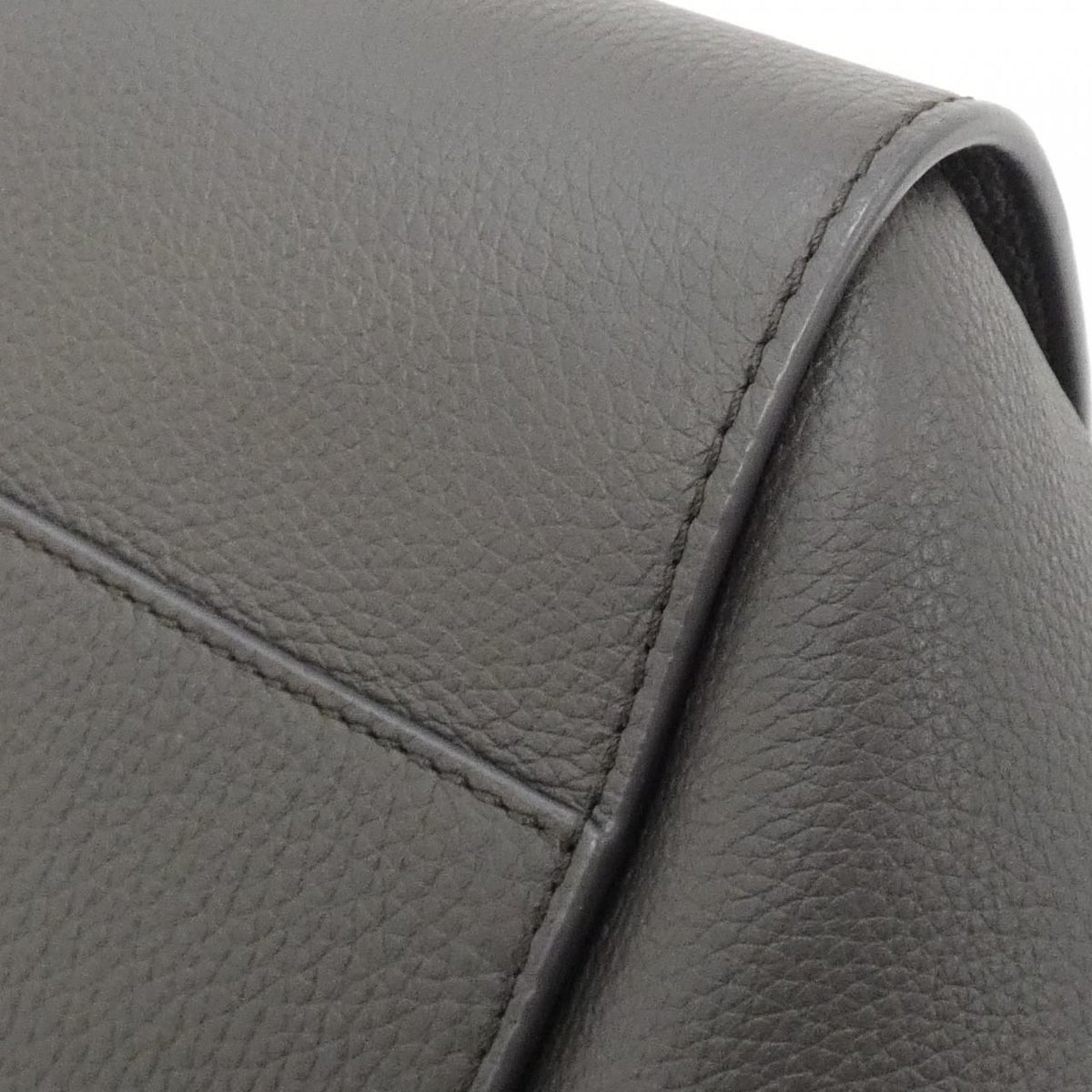 Loewe Hammock Small Shoulder Bag — view 3