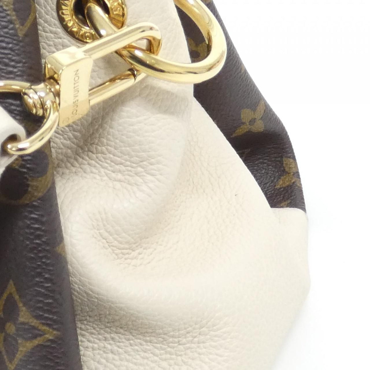 Louis Vuitton Monogram Vendome BB Bag — view 3
