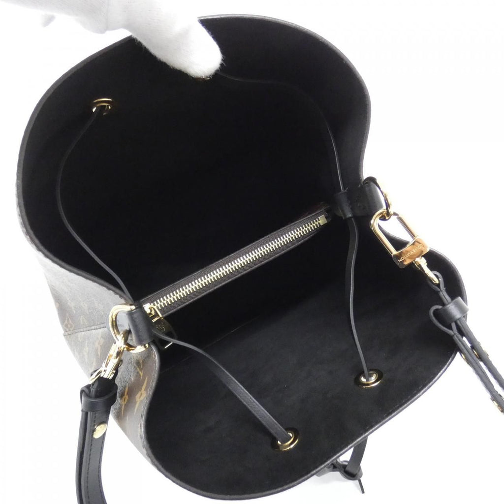 Louis Vuitton Monogram Neo Noe MM Shoulder Bag — view 7