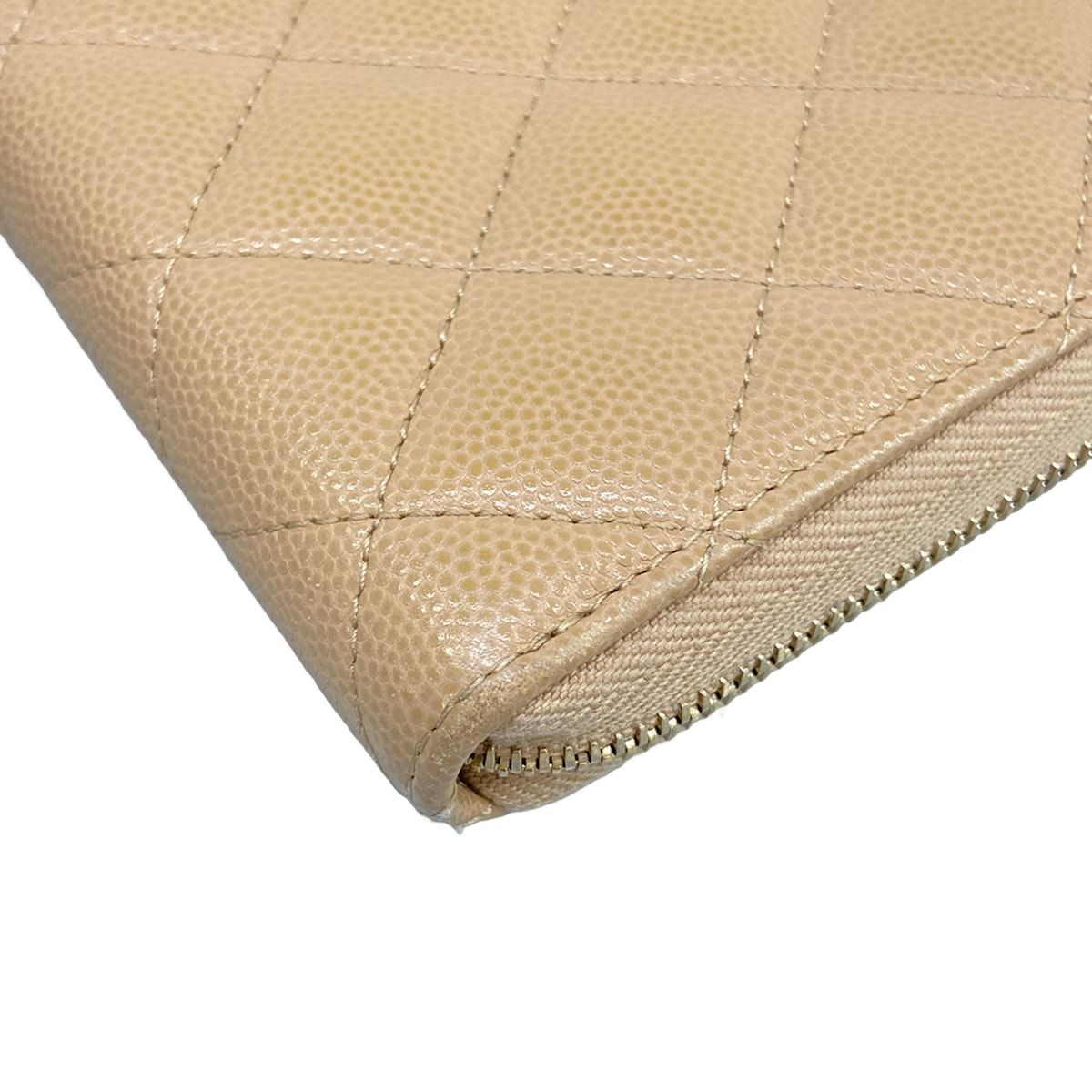 Chanel Wallet Quilted Beige Zip Around — view 7