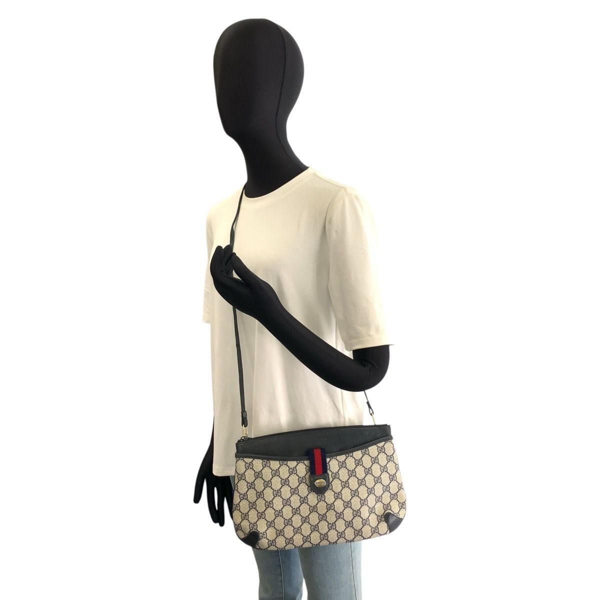 Gucci Vintage Gray Navy GG Supreme Canvas Leather 904 02 026 Shoulder Bag — view 6