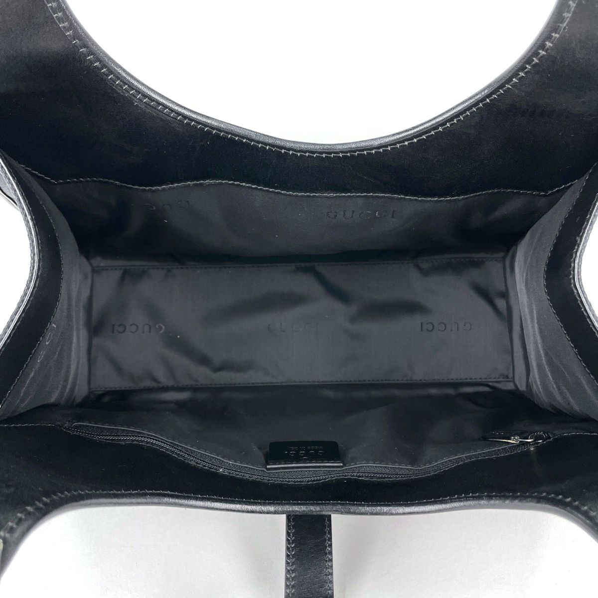Gucci Shoulder Bag Jackie Line GG Canvas Black — view 7