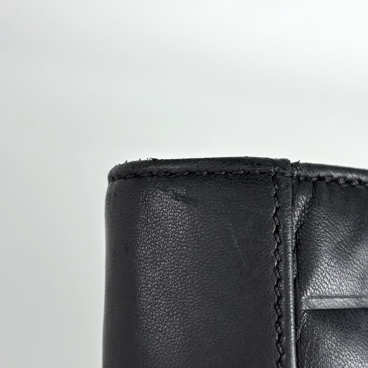 Chanel Tote Bag CC Logo Choco Bar Leather Black — view 5