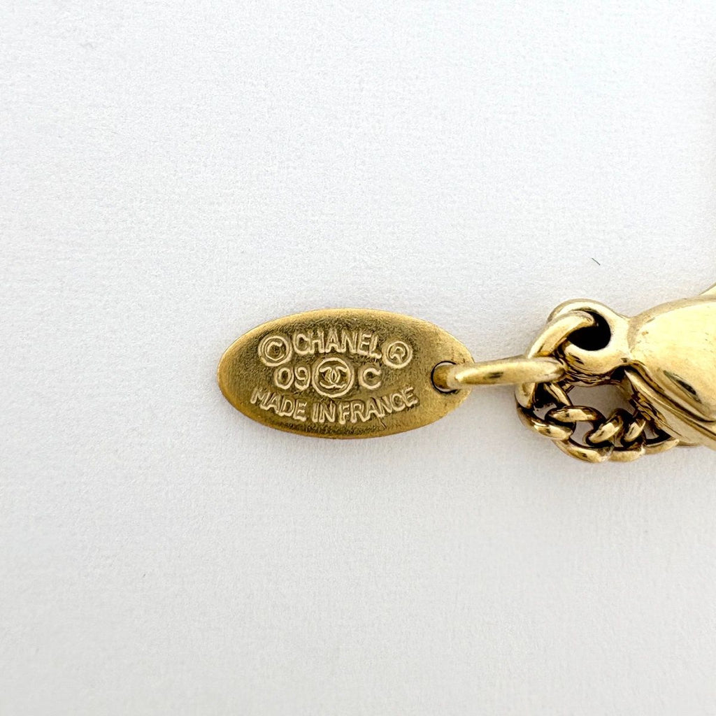 Chanel Necklace CC Logo Dome Shape Rhinestone Gold — view 4