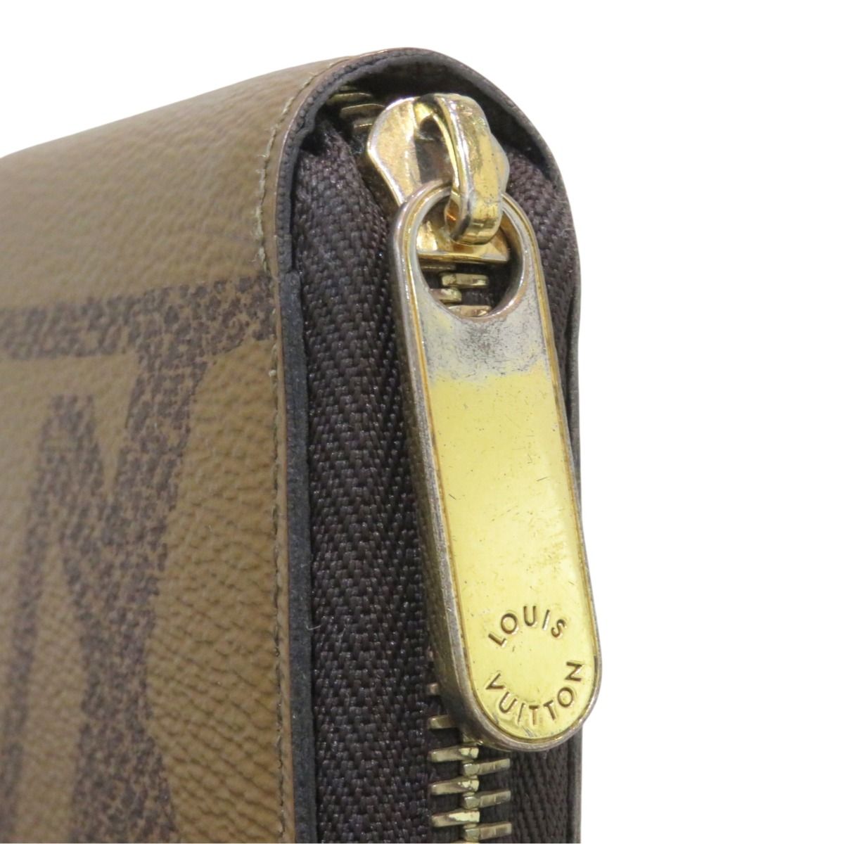 Louis Vuitton Zippy Wallet Monogram Giant Reverse — view 7